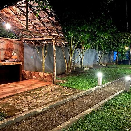 Athyantha Resort Anuradhapura Zewnętrze zdjęcie
