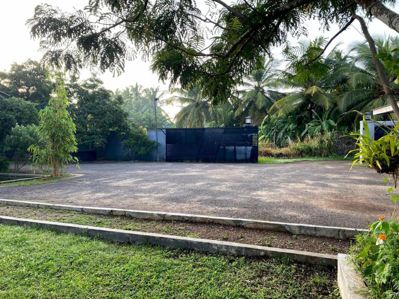 Athyantha Resort Anuradhapura Zewnętrze zdjęcie