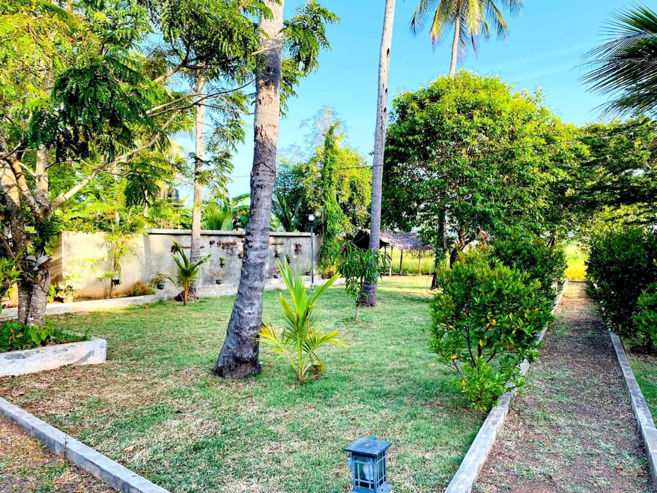 Athyantha Resort Anuradhapura Zewnętrze zdjęcie