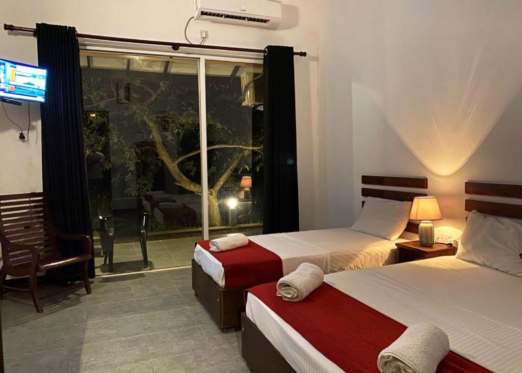 Athyantha Resort Anuradhapura Zewnętrze zdjęcie